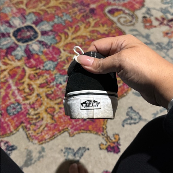 Vans Old Skool Black and White Sneakers - Picture 5 of 13